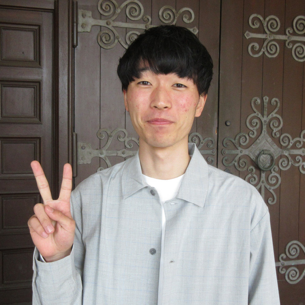 中森 諒