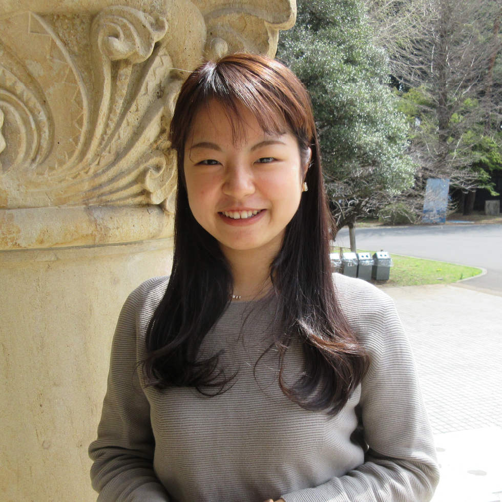 小山 栞奈