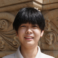 足立 成優